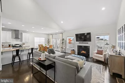 219 Sumner Court, Harleysville, PA 19438 - Photo 5