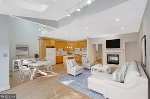 1129 Brian's Way, Wayne, PA 19087 - Photo 5