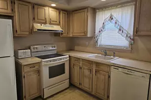 616 E Roberts St, Norristown, PA 19401 - Photo 3