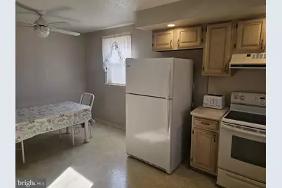 616 E Roberts Street, Norristown, PA 19401 - Photo 5