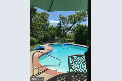 619 Brenda Lane, East Norriton, PA 19403 - Photo 5