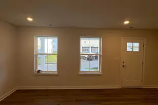 26 Anderson Dr, Bridgeport, PA 19405 - Photo 3