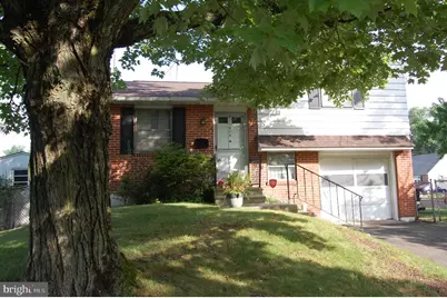 979 Glasgow Street, Pottstown, PA 19464 - Photo 1