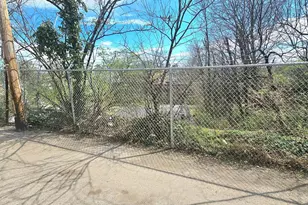 103 Pearl St, Norristown, PA 19401 - Photo 15