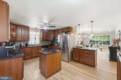 7516 Oak Lane Road, Elkins Park, PA 19027 - Photo 5