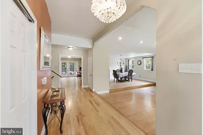 7516 Oak Lane Road, Elkins Park, PA 19027 - Photo 17