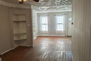 229 W Spruce St, Norristown, PA 19401 - Photo 5