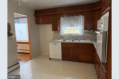 825 Lombardy Drive, Lansdale, PA 19446 - Photo 7