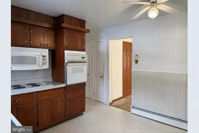 825 Lombardy Drive, Lansdale, PA 19446 - Photo 9