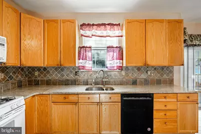 20 Nutmeg Court, Royersford, PA 19468 - Photo 5