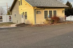 404 Main St, Pennsburg, PA 18073 - Photo 1