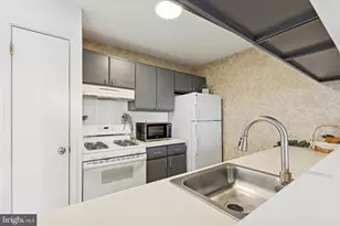 1036 Northridge, Eagleville, PA 19403 - Photo 7