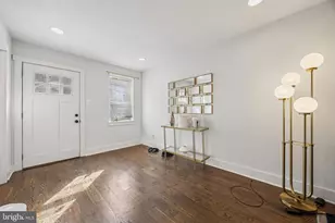 14 Maple St, Conshohocken, PA 19428 - Photo 3