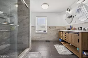 14 Maple St, Conshohocken, PA 19428 - Photo 23