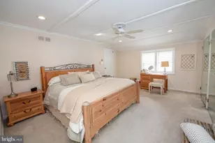 233 Lamplighter Ln, Huntingdon Valley, PA 19006 - Photo 31