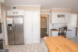 233 Lamplighter Ln, Huntingdon Valley, PA 19006 - Photo 13