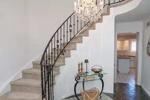 233 Lamplighter Ln, Huntingdon Valley, PA 19006 - Photo 3