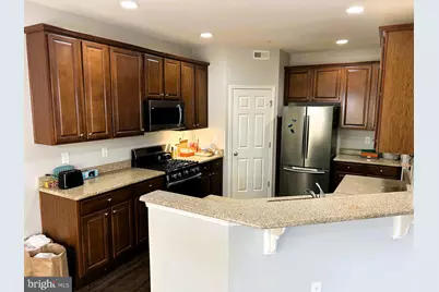 317 Fairfield Circle S, Royersford, PA 19468 - Photo 5