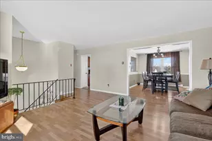 8 Red Cloud Cir, Royersford, PA 19468 - Photo 5