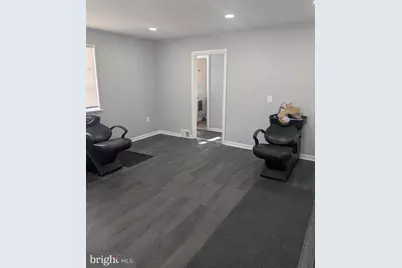 218 E Airy Street, Norristown, PA 19401 - Photo 5