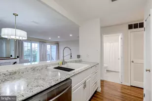 421 Wendover, Eagleville, PA 19403 - Photo 7