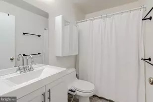 421 Wendover, Eagleville, PA 19403 - Photo 9