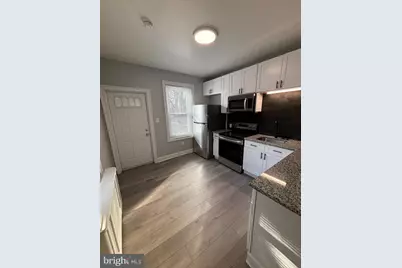 318 E Marshall Street, Norristown, PA 19401 - Photo 5