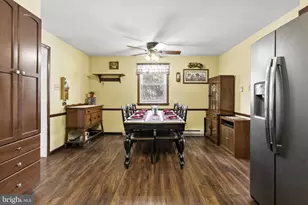 677 S 6th Ave, Royersford, PA 19468 - Photo 7