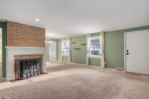 405 Revere Rd, Lafayette Hill, PA 19444 - Photo 3