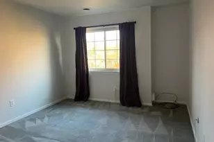 369 Green Meadow Ln, Horsham, PA 19044 - Photo 5