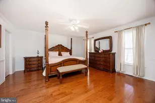 208 Castle Dr, North Wales, PA 19454 - Photo 17