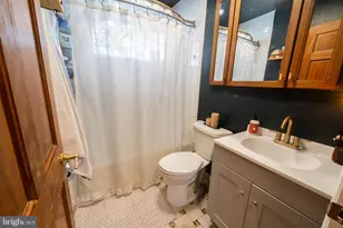 10 E Adair Dr, Eagleville, PA 19403 - Photo 17