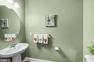 317 Ridgewood Dr, Royersford, PA 19468 - Photo 19