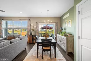 317 Ridgewood Dr, Royersford, PA 19468 - Photo 13