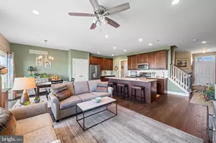 317 Ridgewood Dr, Royersford, PA 19468 - Photo 11