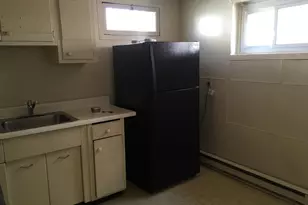 129 E High St, Pottstown, PA 19464 - Photo 9