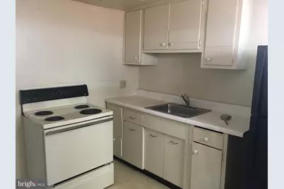 129 E High Street #UNIT C, Pottstown, PA 19464 - Photo 3