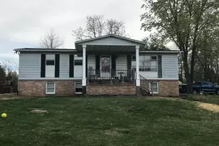 3218 Fennel Rd, Pennsburg, PA 18073 - Photo 1