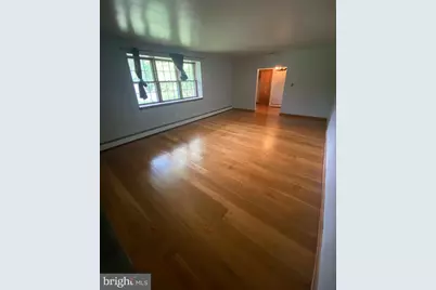 1002 Windsor Avenue, Dresher, PA 19025 - Photo 3