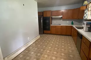 1002 Windsor Ave, Dresher, PA 19025 - Photo 5