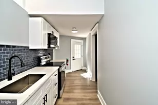 20 S Hanover St, Pottstown, PA 19464 - Photo 7