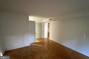 1002 Valley Glen Rd, Elkins Park, PA 19027 - Photo 7