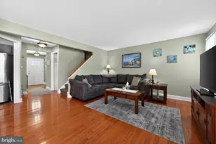 196 Azalea Cir, Royersford, PA 19468 - Photo 5