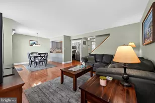 196 Azalea Cir, Royersford, PA 19468 - Photo 7