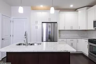 103 Lakeview Ct, King of Prussia, PA 19406 - Photo 5