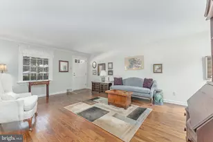 2212 Lantern Ln, Lafayette Hill, PA 19444 - Photo 7