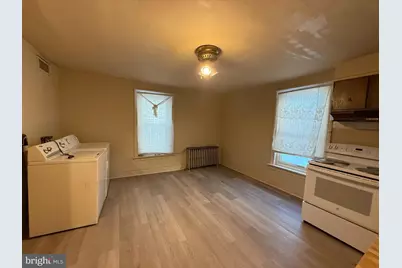 716 E Marshall Street, Norristown, PA 19401 - Photo 3