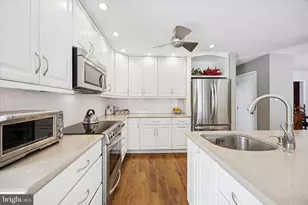 201 Crystal Ct, Blue Bell, PA 19422 - Photo 11