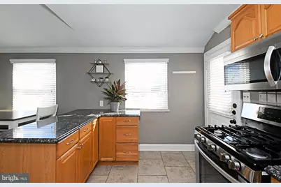 125 Colonial Avenue, West Norriton, PA 19403 - Photo 9