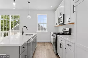 201 8th St, Bridgeport, PA 19405 - Photo 3